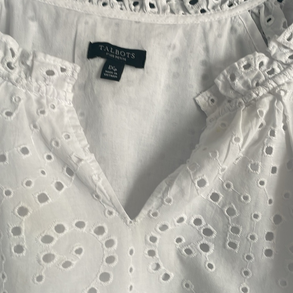 Talbots white top 1xp